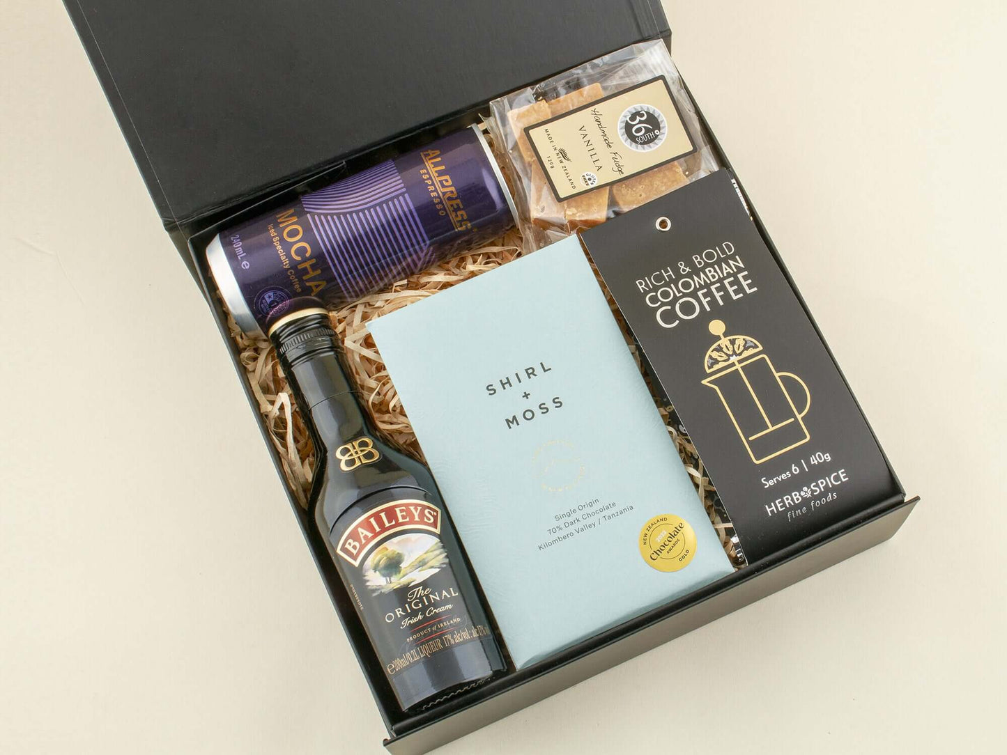 Baileys, chocolate and coffee gift - Oh Goodie