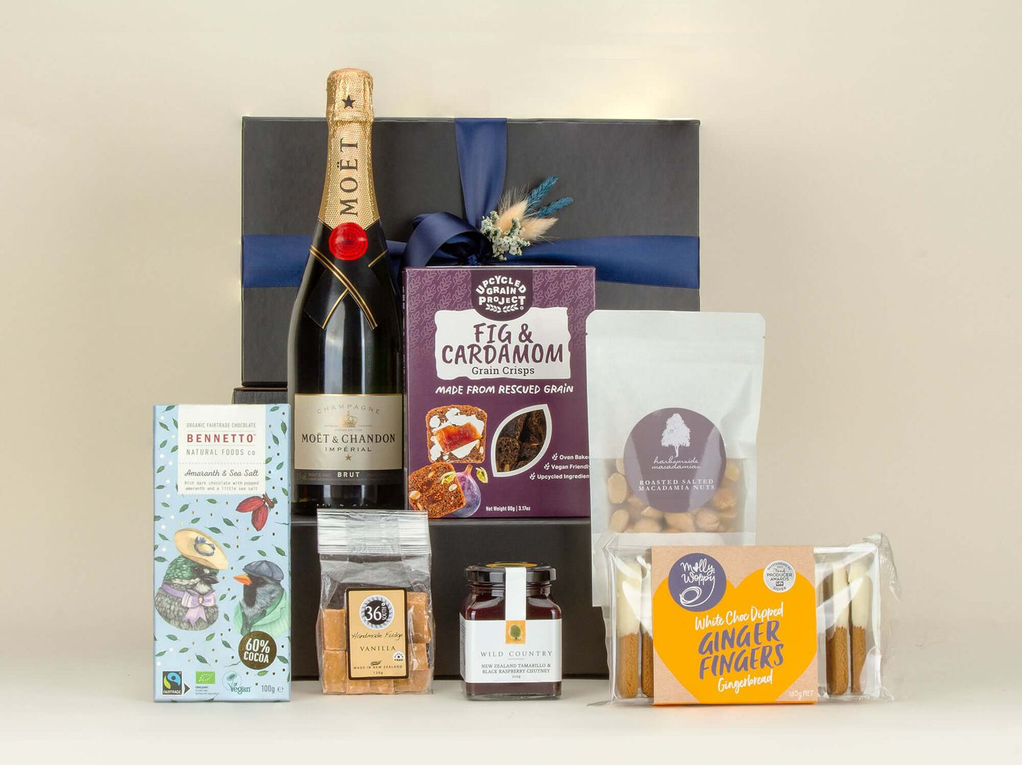 Champagne & Treats Gift Hamper - Oh Goodie