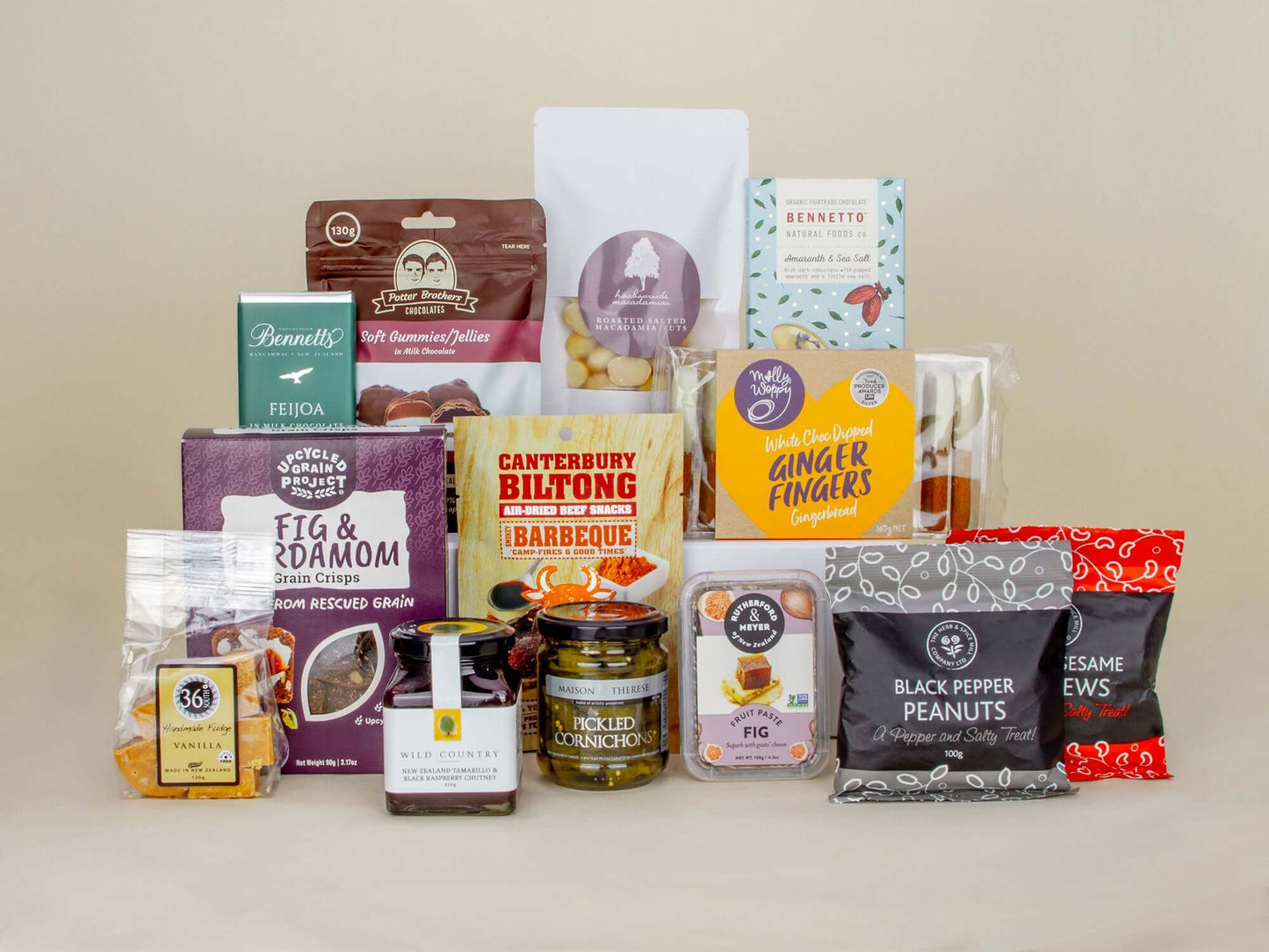 Sending Gift Boxes NZ Wide.  Luxury Gift Boxes NZ.  Christmas Gift Boxes NZ.