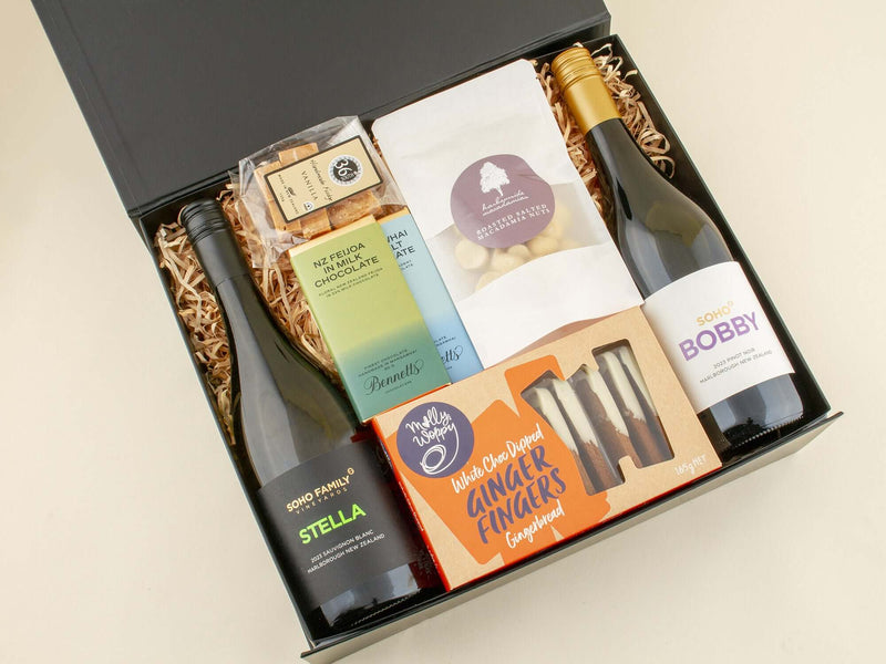 Luxury Wine and snacks gift hamper - Oh Goodie