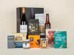 Food and wine gift box.  Boxes Boxes NZ.  New Home Gift Boxes.  Sending Gift Boxes NZ Wide.